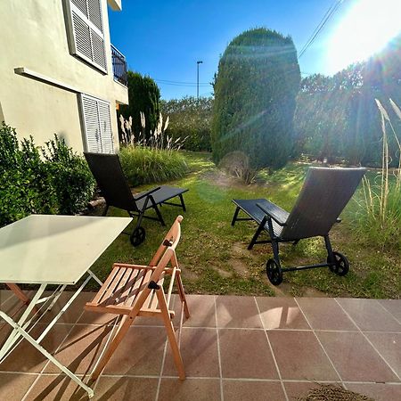 Apartament Amb Piscina I Aparcament - Baixos Amb Jardinet Calella De Palafrugell Eksteriør billede